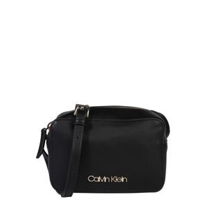 Calvin Klein Válltáska 'CAMERABAG'  fekete